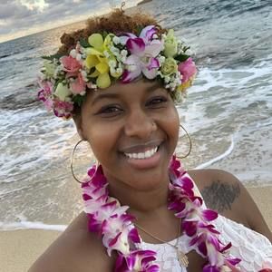 Meet your Posher, Candice